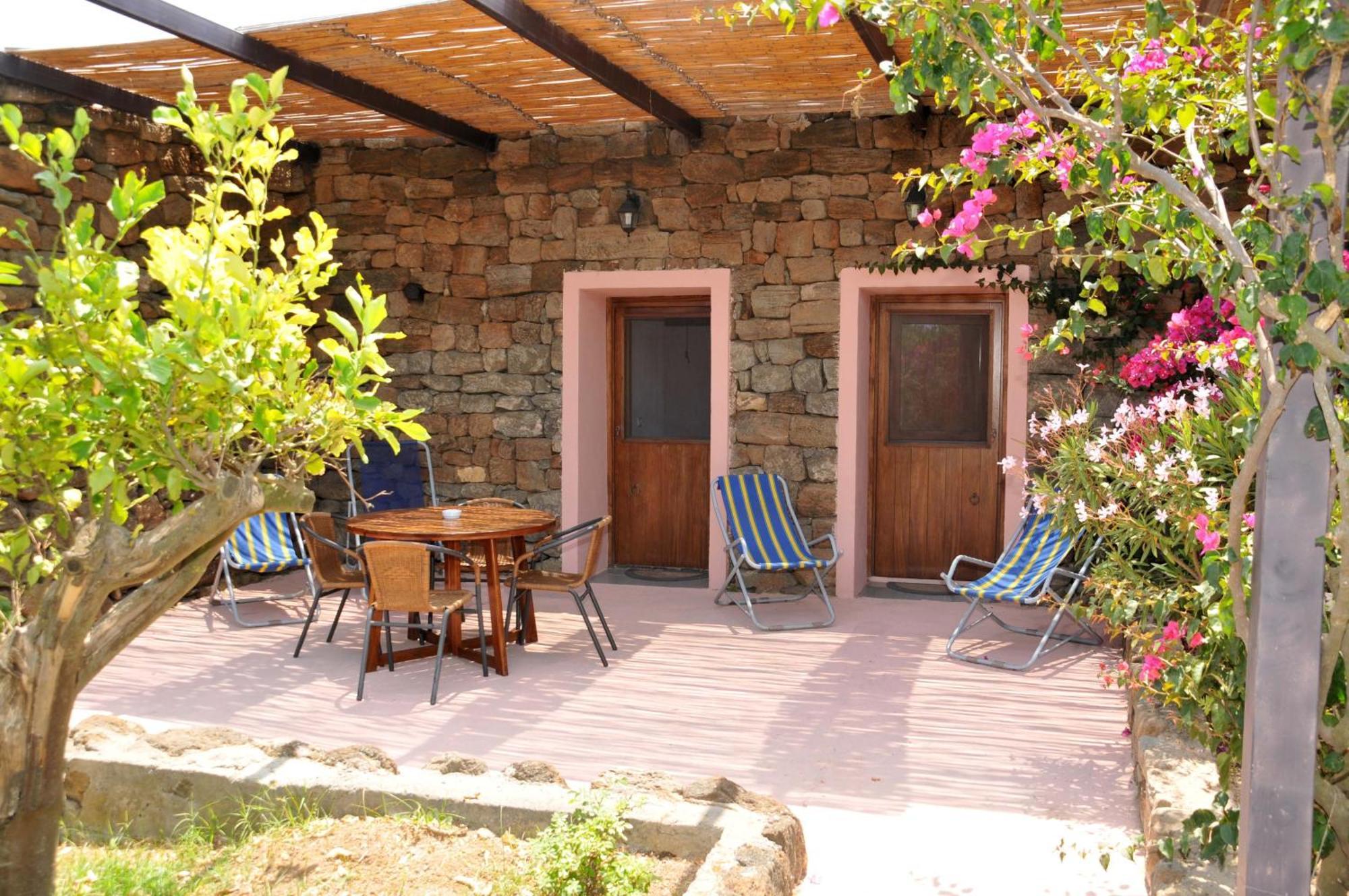 Agriturismo Zinedi Villa Pantelleria Exterior foto